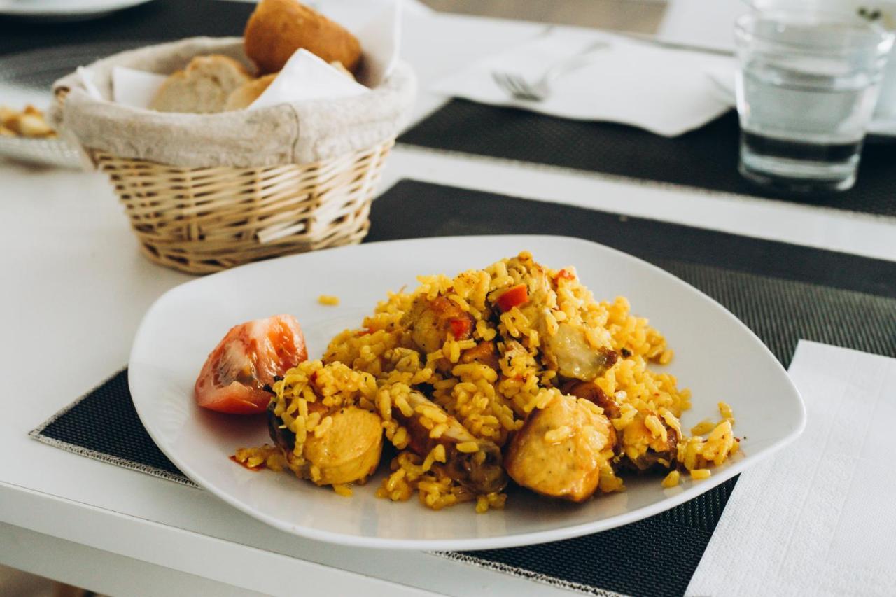 Hostal Porto Mar Salou Kültér fotó